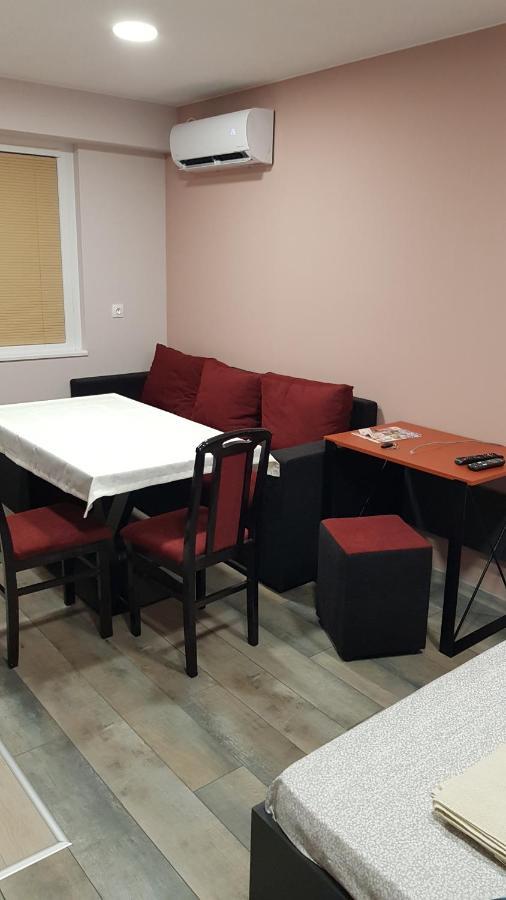 Lux Apartment Montana Ngoại thất bức ảnh
